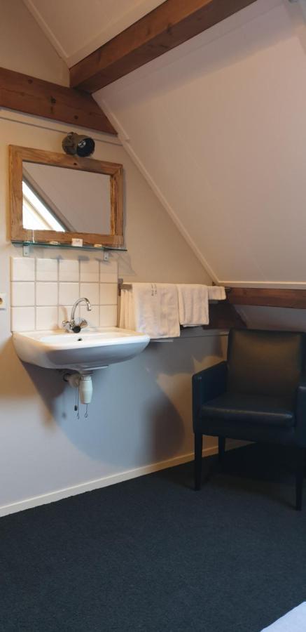 Bed And Breakfast "De Smousenhoek" Ouddorp Extérieur photo