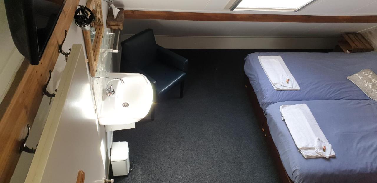 Bed And Breakfast "De Smousenhoek" Ouddorp Extérieur photo