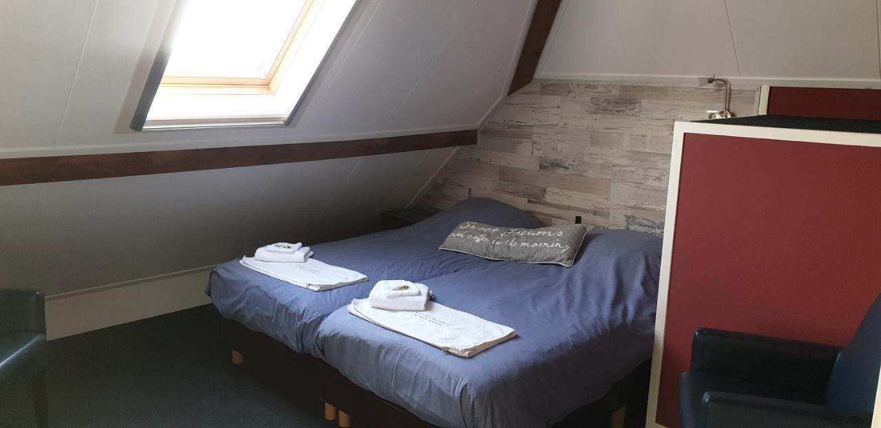 Bed And Breakfast "De Smousenhoek" Ouddorp Extérieur photo